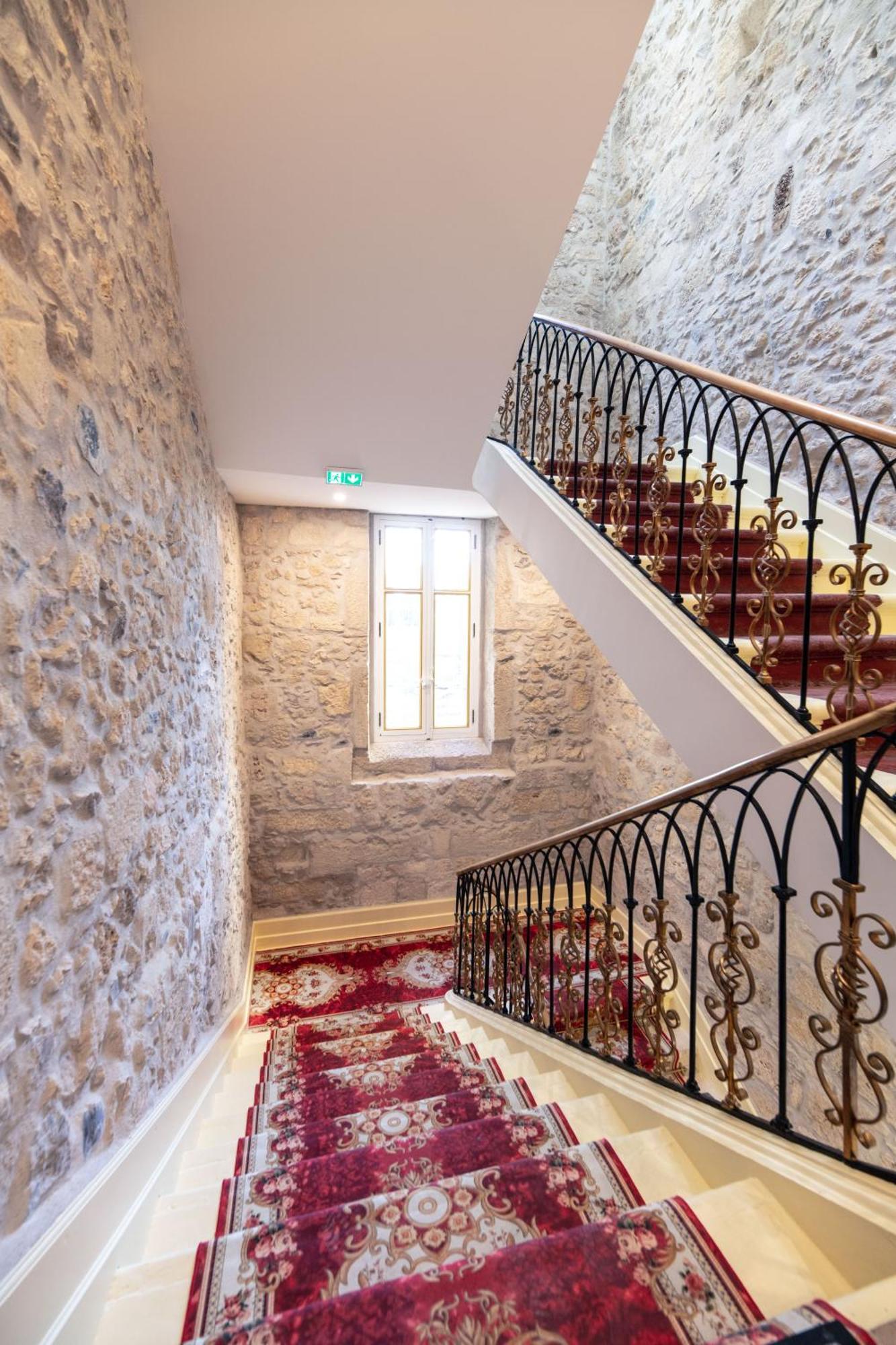 Suite Orientale Maison De L'Eglise Du Couvent Narbonne Exterior photo